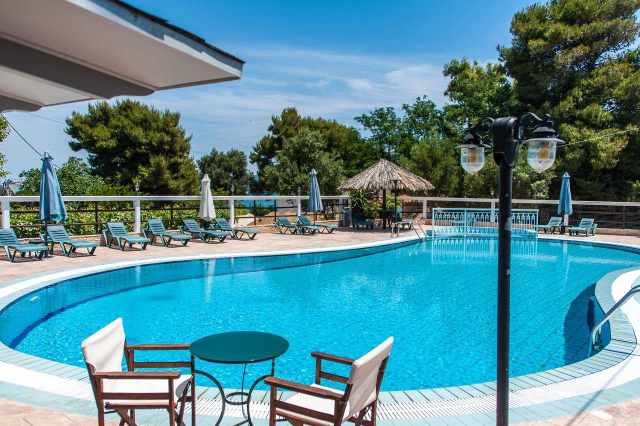 Bozikis Palace Hotel Agios Sostis  Exterior photo